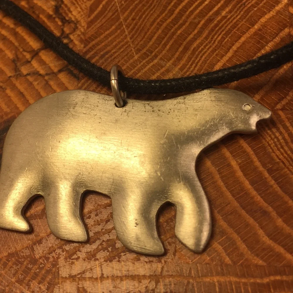Polar bear necklace & pendant, adjustable length